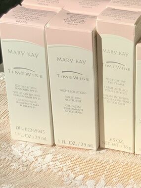 Mary Kay TimeWise Skincare - Day Solution or Age-Fighting Eye Cream